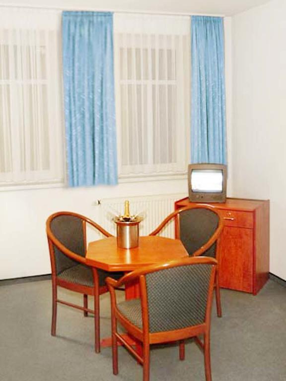Pension Mesogios Bad Doberan Ruang foto